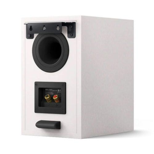 altavoz-kef_q1_meta_rear_con_soporte_pared
